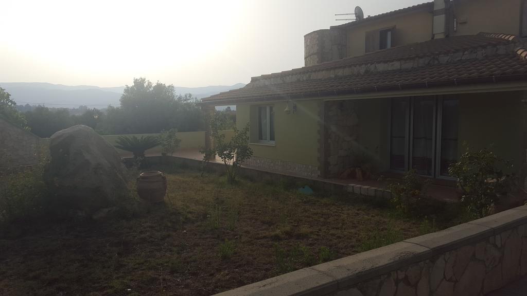 Villa Renzo E Lucia Sant Isidoro  Εξωτερικό φωτογραφία