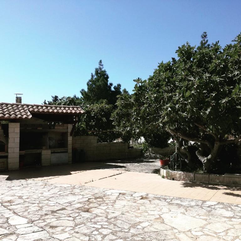 Villa Renzo E Lucia Sant Isidoro  Εξωτερικό φωτογραφία