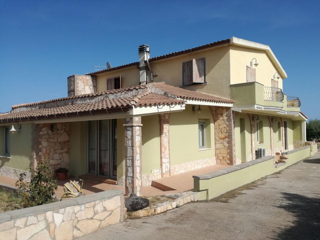 Villa Renzo E Lucia Sant Isidoro  Εξωτερικό φωτογραφία
